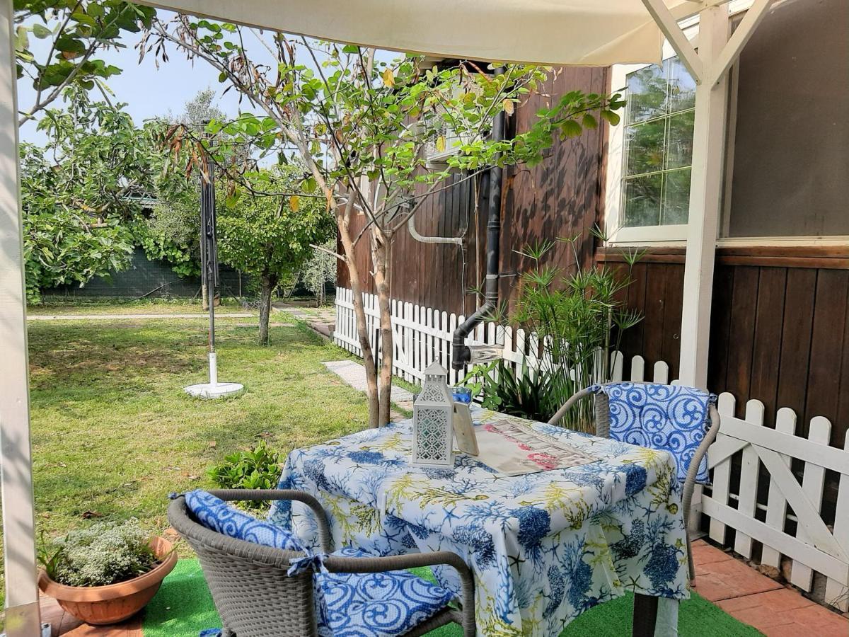Tom E Jerry Bed and Breakfast Domus De Maria Buitenkant foto