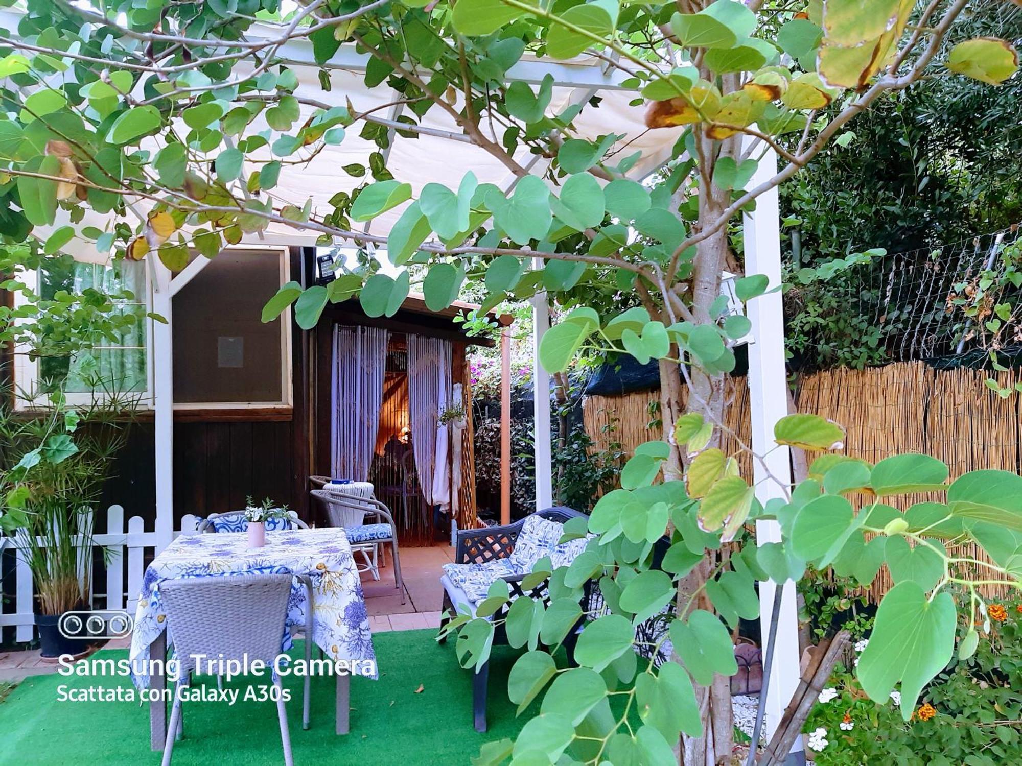 Tom E Jerry Bed and Breakfast Domus De Maria Buitenkant foto