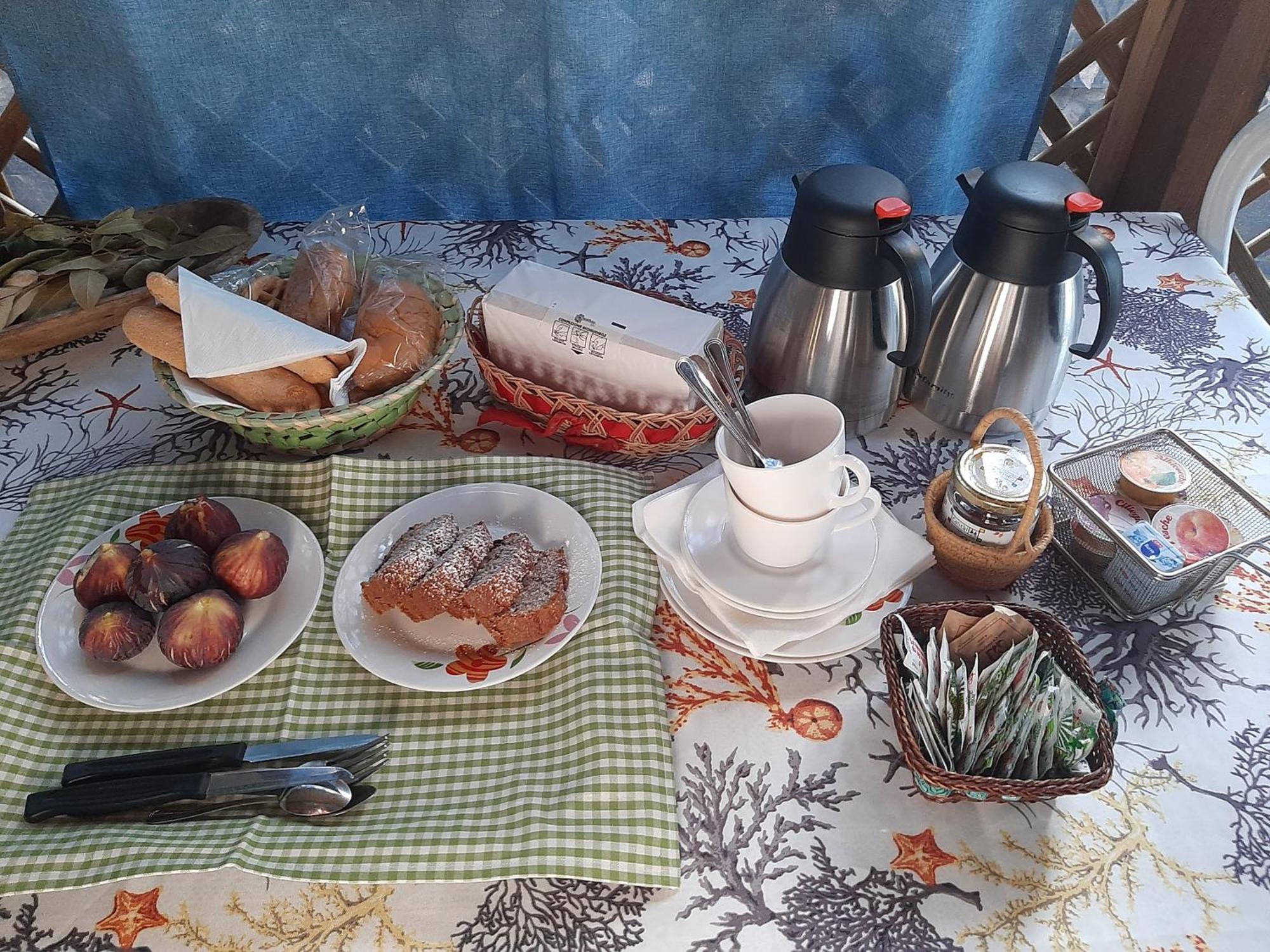 Tom E Jerry Bed and Breakfast Domus De Maria Buitenkant foto